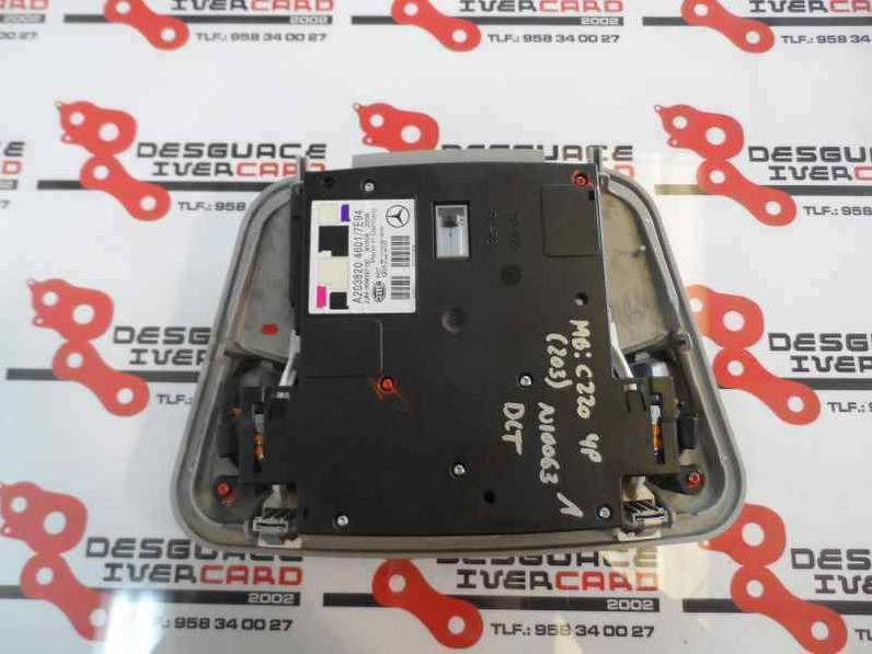 LUZ INTERIOR MERCEDES CLASE C BERLINA 2005 2.2 CDI (150 CV)