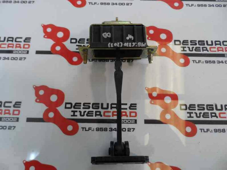 RETENEDOR PUERTA MERCEDES CLASE C BERLINA 2005 2.2 CDI (150 CV)