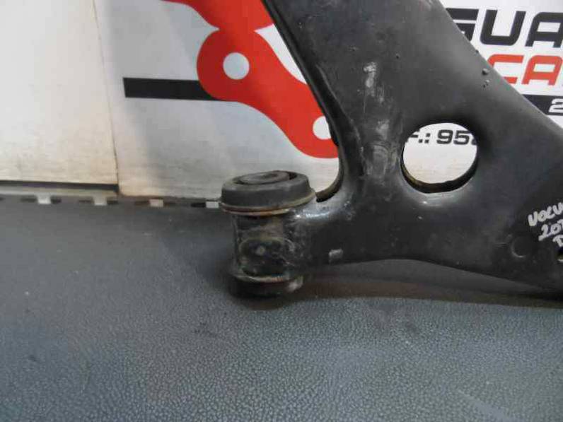BRAZO SUSPENSION INFERIOR DELANTERO IZQUIERDO VOLVO C30 2009 2.0 D (136 CV)