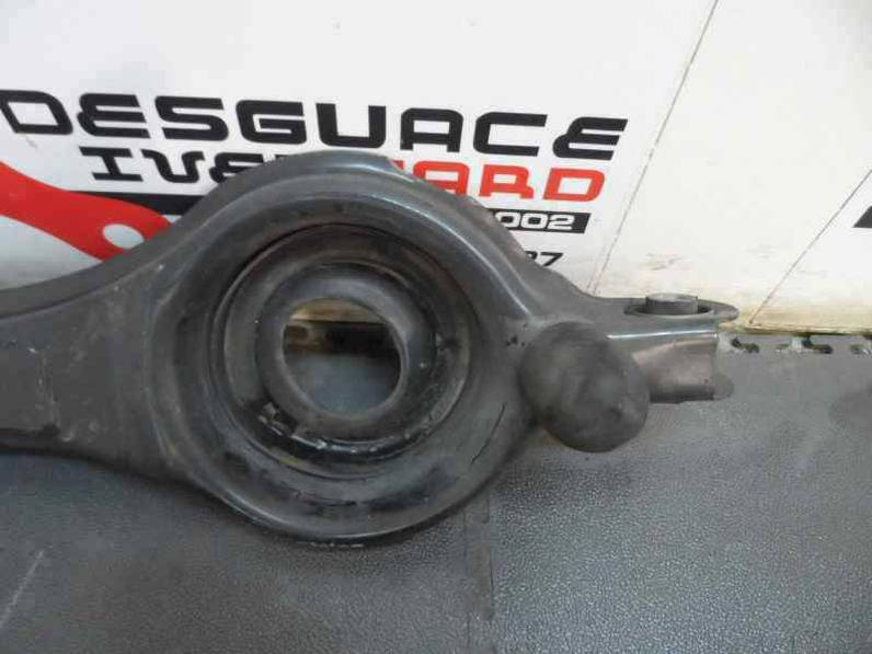 BRAZO SUSPENSION INFERIOR TRASERO DERECHO VOLVO C30 2009 2.0 D (136 CV)