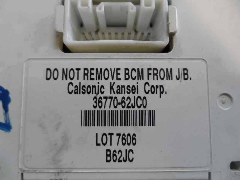 CAJA RELES FUSIBLES SUZUKI SWIFT BERLINA 2009 1.3 DDIS D (69 CV)