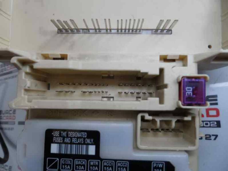 CAJA RELES FUSIBLES SUZUKI SWIFT BERLINA 2009 1.3 DDIS D (69 CV)