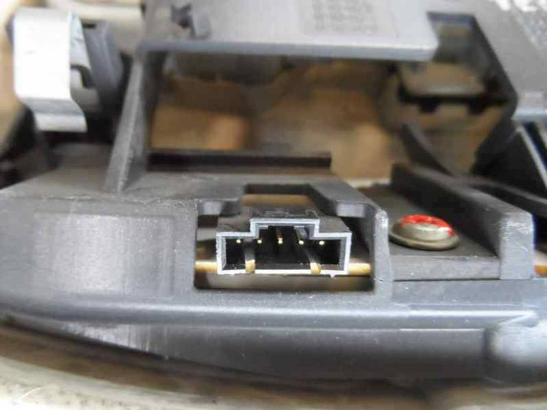 LUZ INTERIOR FIAT CROMA 2008 1.9 JTD 16V (150 CV)