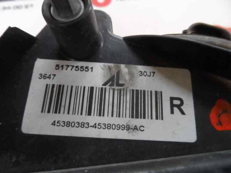 FARO ANTINIEBLA DERECHO FIAT CROMA 2008 1.9 JTD 16V (150 CV)