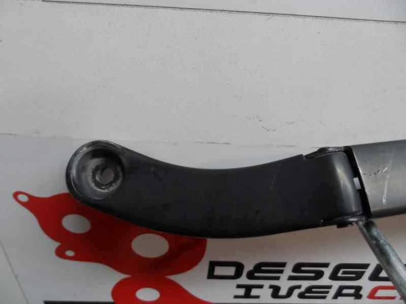 BRAZO LIMPIA DELANTERO DERECHO FIAT CROMA 2008 1.9 JTD 16V (150 CV)