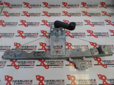 ELEVALUNAS DELANTERO IZQUIERDO DACIA SANDERO 2008 1.6 (87 CV)