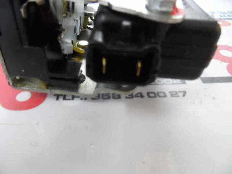 CERRADURA PUERTA DELANTERA DERECHA DACIA SANDERO 2008 1.6 (87 CV)