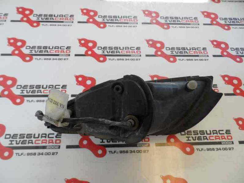 FARO ANTINIEBLA IZQUIERDO CHRYSLER 300 M 2000 2.7 (203 CV)