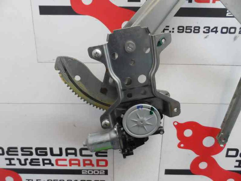 ELEVALUNAS DELANTERO DERECHO NISSAN PIXO 2009 1.0 (68 CV)