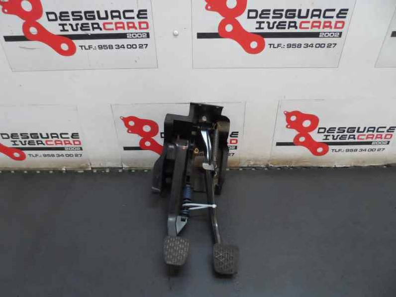 PEDAL EMBRAGUE MERCEDES CLASE C SPORTCOUPE 2003 2.2 CDI (143 CV)