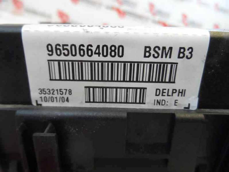 CAJA RELES FUSIBLES CITROEN XSARA BERLINA 2004 2.0 HDI (90 CV)