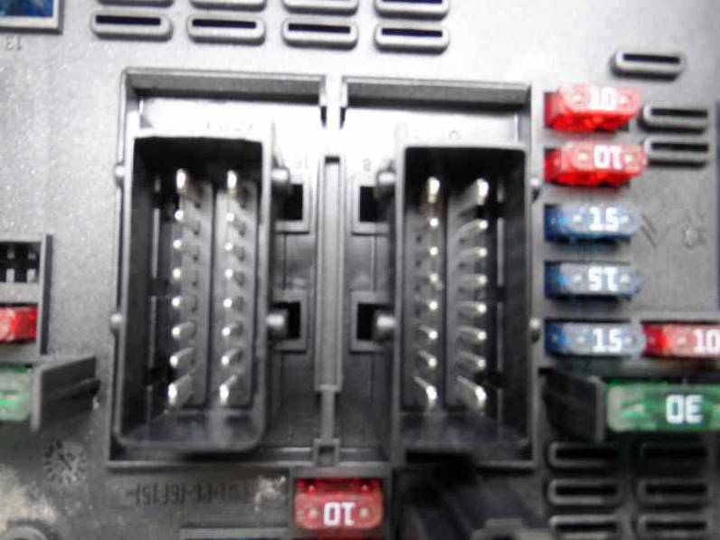 CAJA RELES FUSIBLES CITROEN XSARA BERLINA 2004 2.0 HDI (90 CV)