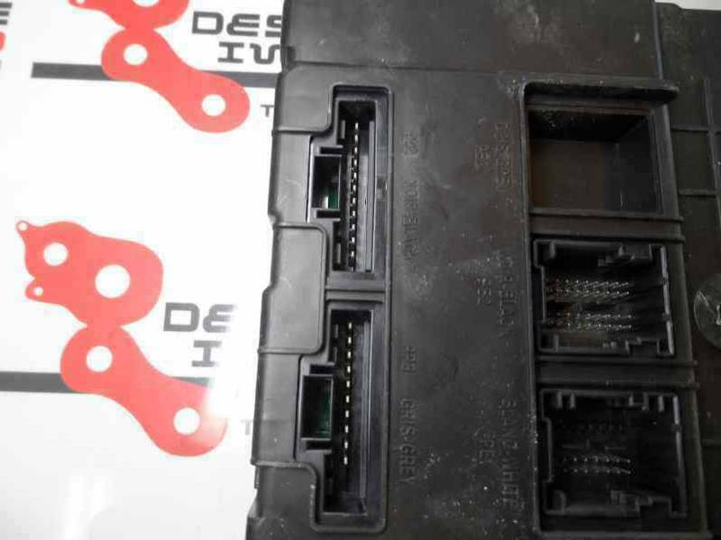 CAJA RELES FUSIBLES RENAULT SCENIC II 2004 1.5 DCI D (101 CV)