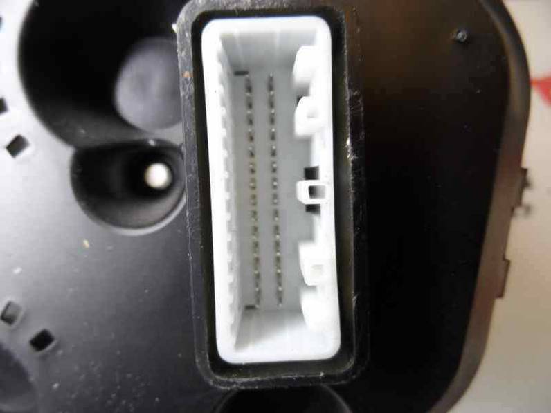 CUADRO INSTRUMENTOS CHEVROLET AVEO 2010 1.2 (84 CV)