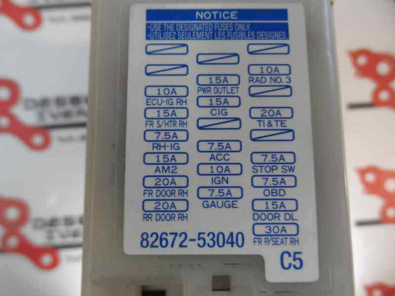 CAJA RELES FUSIBLES LEXUS IS200 2006 2.2 D-CAT (177 CV)