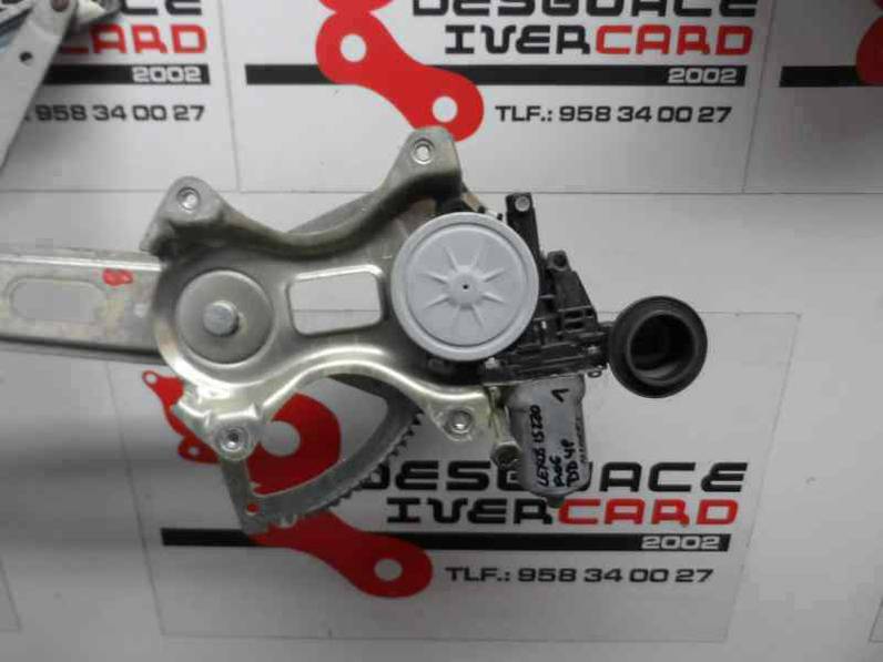 ELEVALUNAS DELANTERO DERECHO LEXUS IS200 2006 2.2 D-CAT (177 CV)