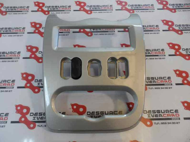 REJILLA AIREADORA DACIA SANDERO 2012 1.2 16V (75 CV)