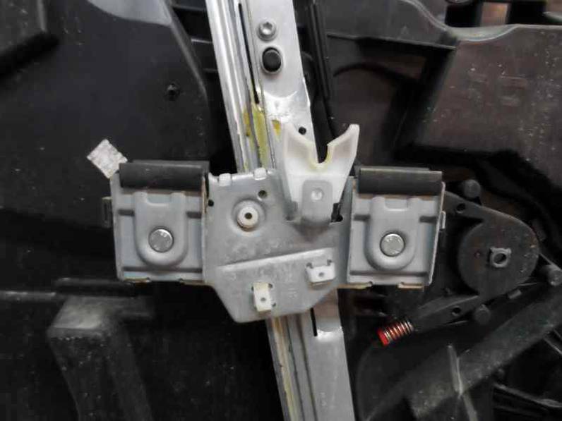 ELEVALUNAS DELANTERO DERECHO FORD FIESTA 2010 1.4 TDCI (68 CV)