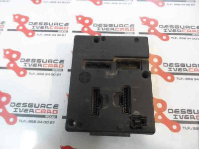 CAJA RELES FUSIBLES RENAULT SCENIC 2002 1.9 DCI D (102 CV)