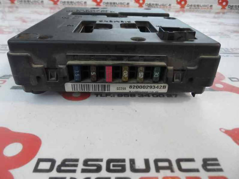 CAJA RELES FUSIBLES RENAULT SCENIC 2002 1.9 DCI D (102 CV)