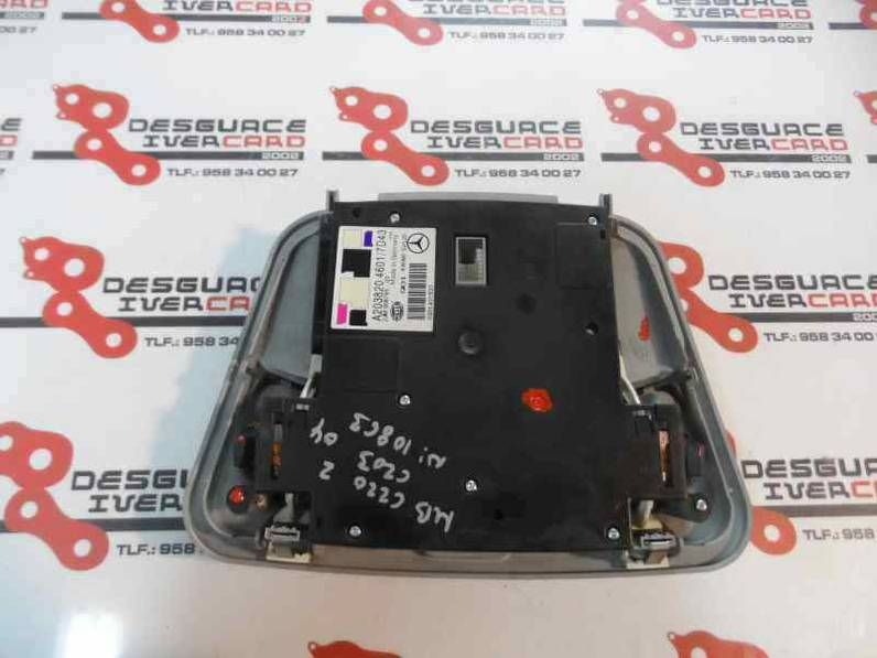 LUZ INTERIOR MERCEDES CLASE C BERLINA 2004 2.2 CDI (122 CV)