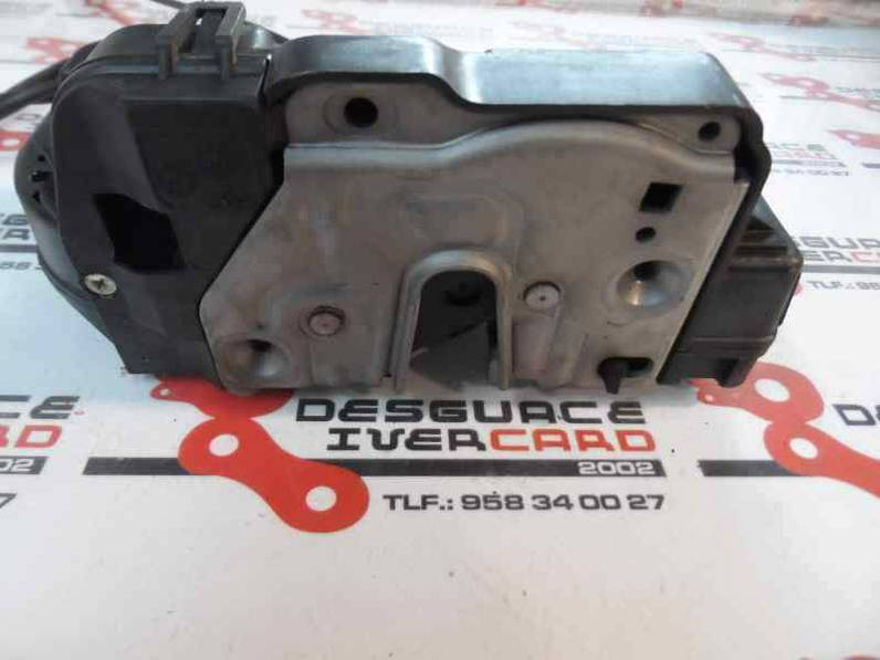 CERRADURA PUERTA TRASERA DERECHA MERCEDES CLASE C BERLINA 2004 2.2 CDI (122 CV)