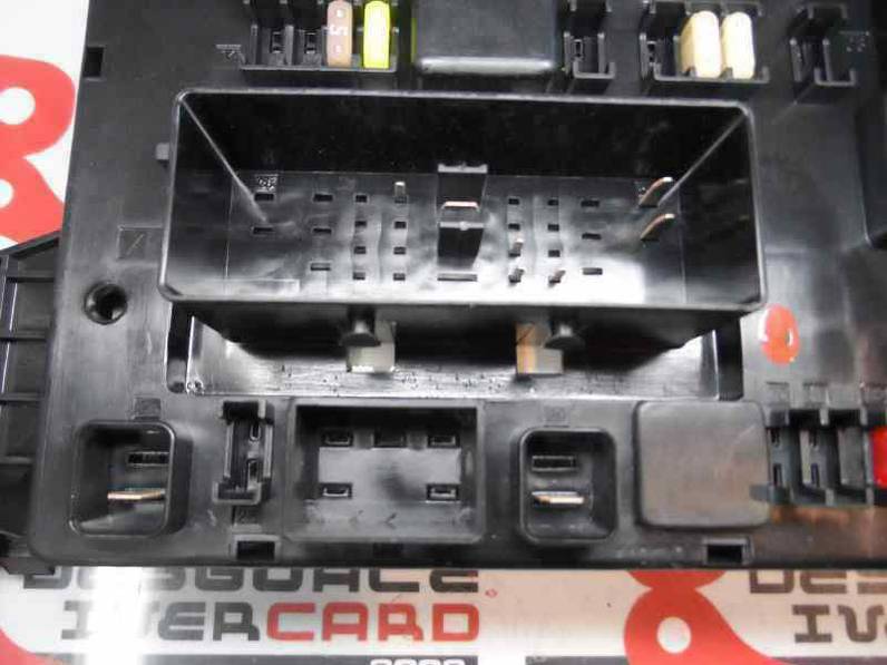 CAJA RELES FUSIBLES OPEL ASTRA J LIM 2012 2.0 16V CDTI (165 CV)