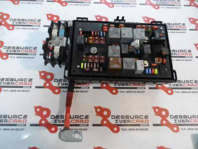 CAJA RELES FUSIBLES OPEL ASTRA J LIM 2012 2.0 16V CDTI (165 CV)