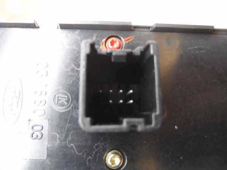 MANDO ELEVALUNAS DELANTERO IZQUIERDO FORD FOCUS BERLINA 2005 1.8 TDCI TURBODIESEL (116 CV)