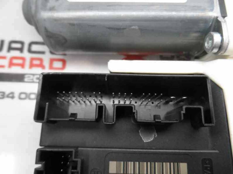 MOTOR ELEVALUNAS DELANTERO IZQUIERDO SEAT LEON 2006 1.6 (102 CV)