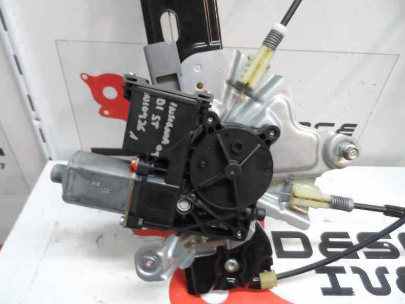 ELEVALUNAS DELANTERO IZQUIERDO OPEL INSIGNIA SPORTS TOURER 2009 2.0 CDTI (131 CV)