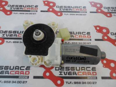 MOTOR ELEVALUNAS DELANTERO DERECHO MERCEDES CLASE CLK COUPE 2004 2.7 CDI 20V (170 CV)