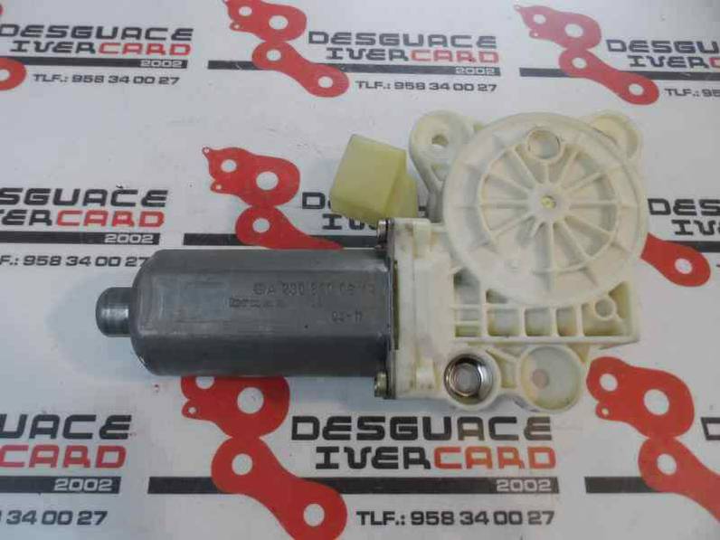 MOTOR ELEVALUNAS DELANTERO DERECHO MERCEDES CLASE CLK COUPE 2004 2.7 CDI 20V (170 CV)