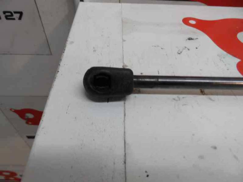 AMORTIGUADOR CAPOT MERCEDES CLASE CLK COUPE 2004 2.7 CDI 20V (170 CV)