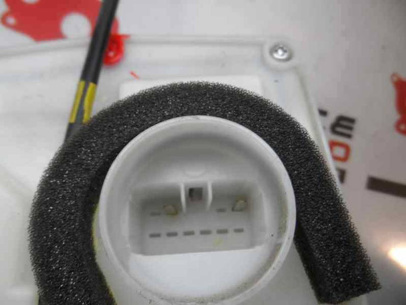 CERRADURA PUERTA TRASERA IZQUIERDA SUZUKI SWIFT BERLINA 2008 1.3 16V (92 CV)