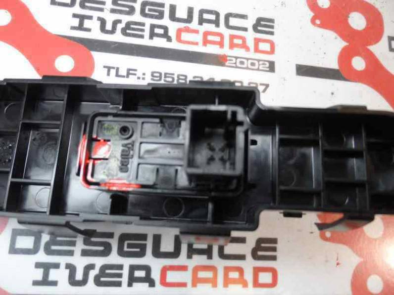 MANDO ELEVALUNAS DELANTERO DERECHO CITROEN C4 BERLINA 2007 1.6 16V (109 CV)