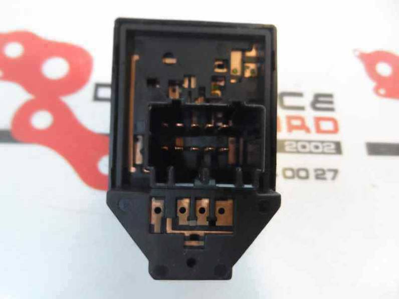 MANDO RETROVISOR KIA SPORTAGE 2005 2.0 TURBODIESEL (113 CV)