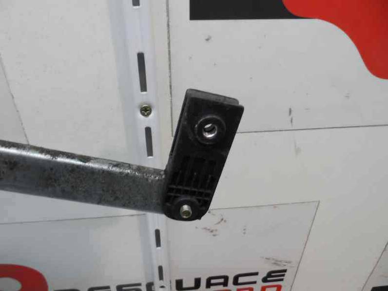 ELEVALUNAS DELANTERO IZQUIERDO KIA SPORTAGE 2005 2.0 TURBODIESEL (113 CV)