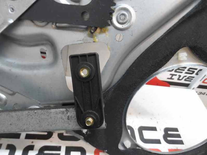 ELEVALUNAS TRASERO DERECHO KIA SPORTAGE 2005 2.0 TURBODIESEL (113 CV)