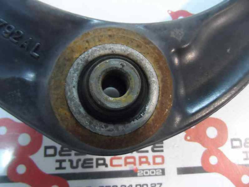 BRAZO SUSPENSION INFERIOR DELANTERO DERECHO CITROEN C4 BERLINA 2007 1.4 16V (88 CV)