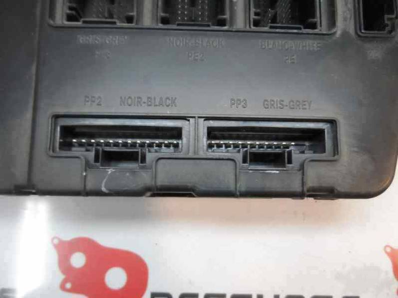 CAJA RELES FUSIBLES RENAULT MEGANE II BERLINA 3P 2006 1.5 DCI D (106 CV)