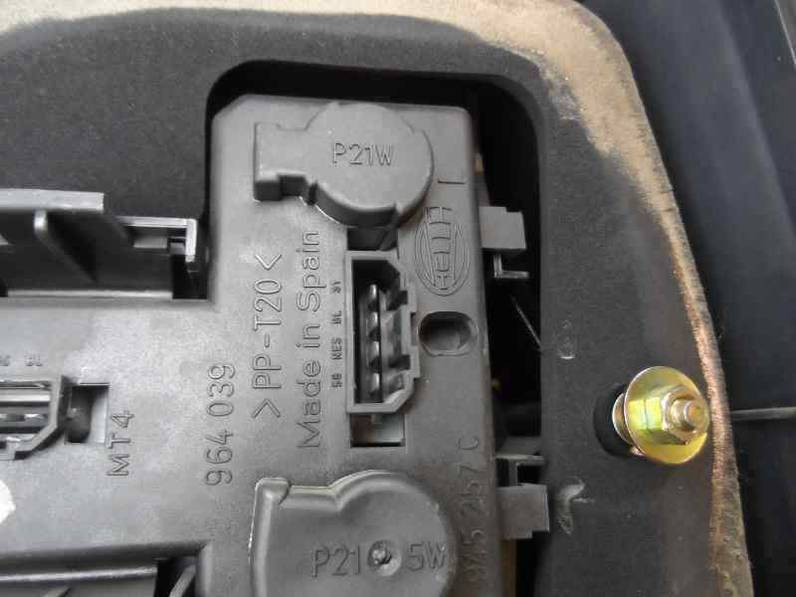 PILOTO TRASERO IZQUIERDO SEAT IBIZA 2002 1.4 (60 CV)