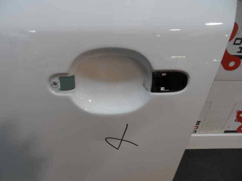 PUERTA DELANTERA IZQUIERDA SKODA OCTAVIA BERLINA 2012 1.6 (102 CV)
