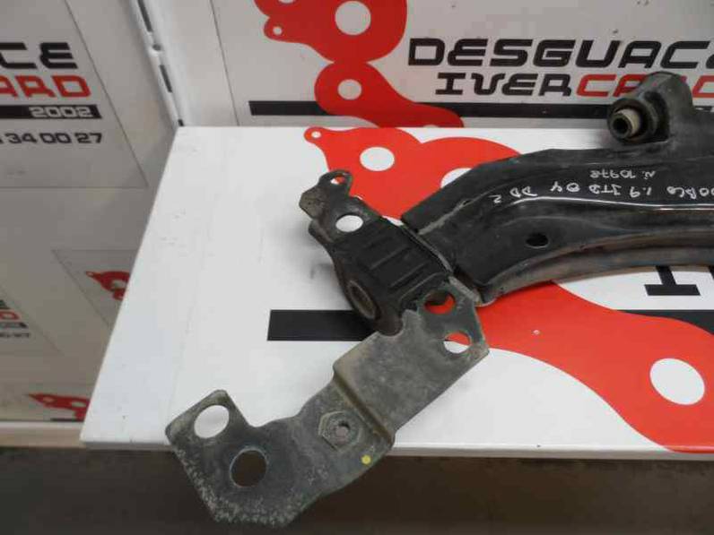 BRAZO SUSPENSION INFERIOR DELANTERO DERECHO FIAT DOBLO 2004 1.9 JTD (105 CV)