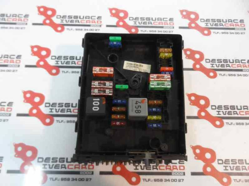 CAJA RELES FUSIBLES SKODA OCTAVIA BERLINA 2012 1.6 (102 CV)