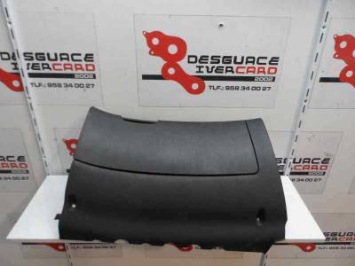 GUANTERA SKODA OCTAVIA BERLINA 2012 1.6 (102 CV)