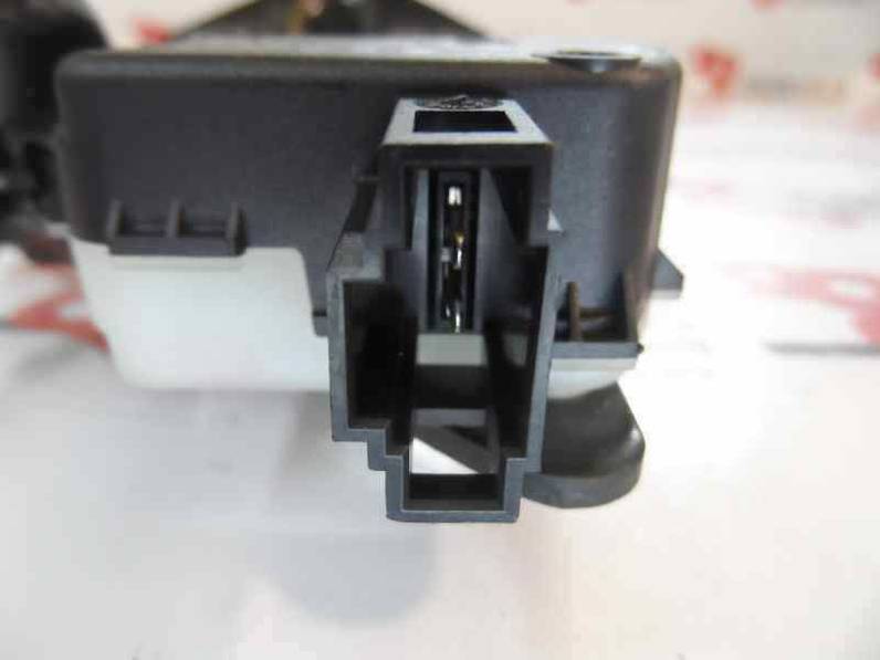 CERRADURA CAPOT SKODA OCTAVIA BERLINA 2012 1.6 (102 CV)