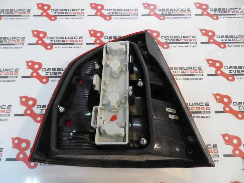 PILOTO TRASERO DERECHO SKODA OCTAVIA BERLINA 2012 1.6 (102 CV)