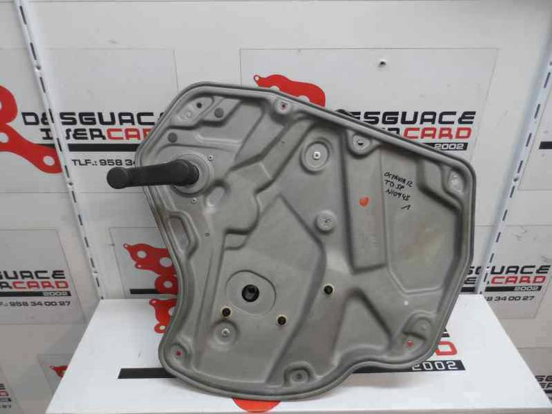 ELEVALUNAS TRASERO DERECHO SKODA OCTAVIA BERLINA 2012 1.6 (102 CV)