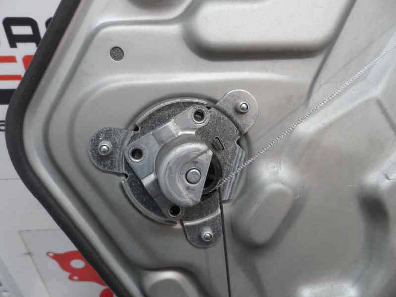 ELEVALUNAS TRASERO IZQUIERDO SKODA OCTAVIA BERLINA 2012 1.6 (102 CV)